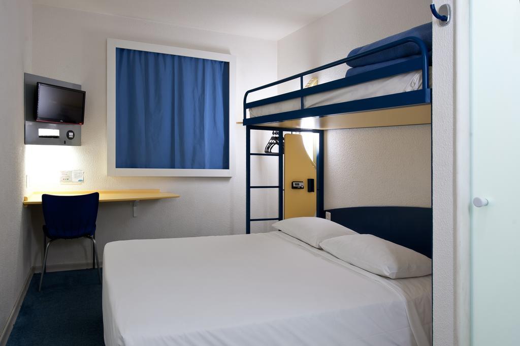 Ibis Budget Orly Chevilly Tram 7 Vitry-sur-Seine Dış mekan fotoğraf