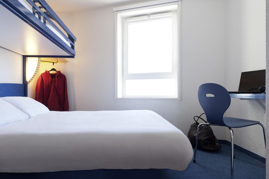 Ibis Budget Orly Chevilly Tram 7 Vitry-sur-Seine Oda fotoğraf
