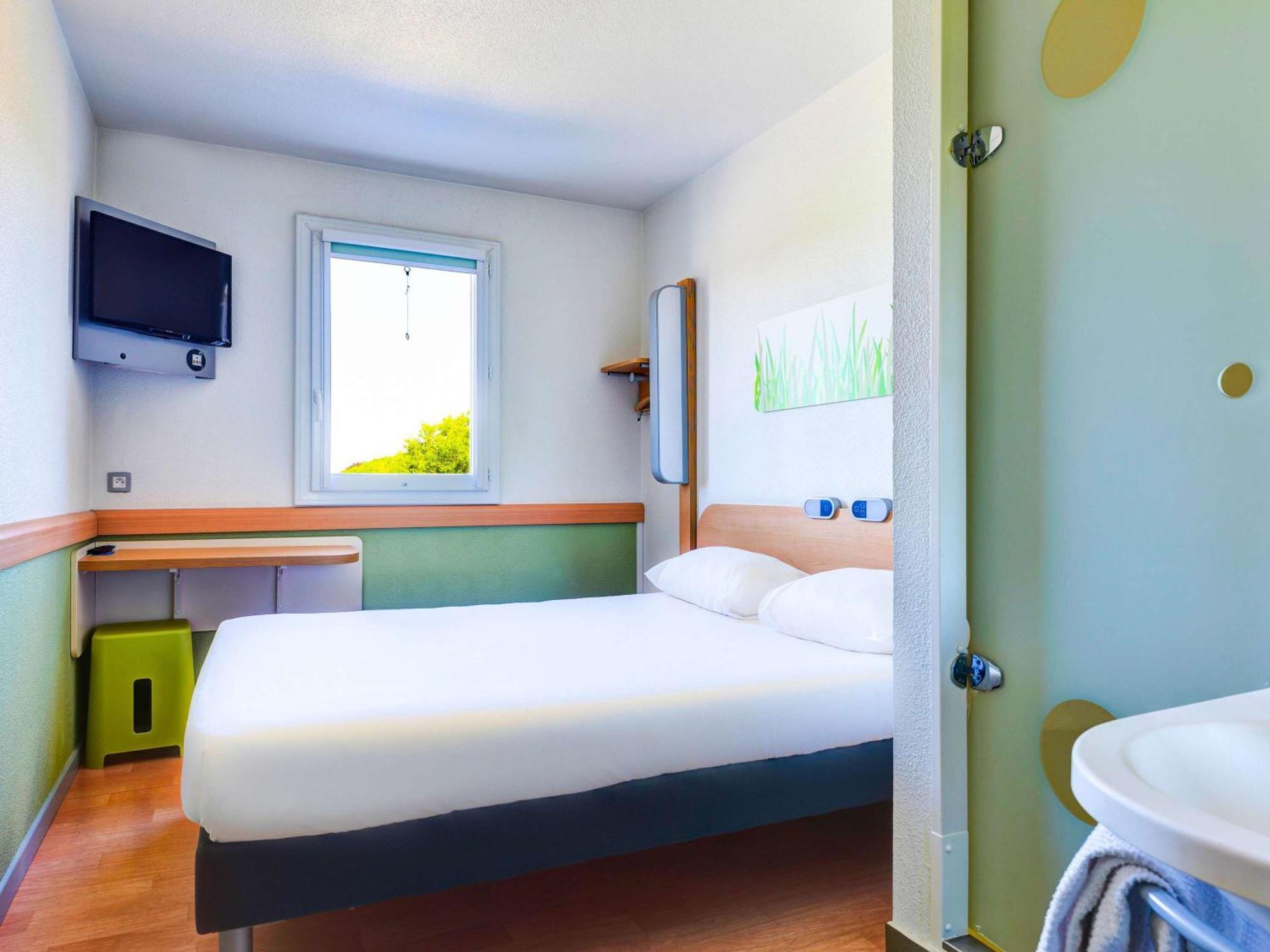 Ibis Budget Orly Chevilly Tram 7 Vitry-sur-Seine Dış mekan fotoğraf