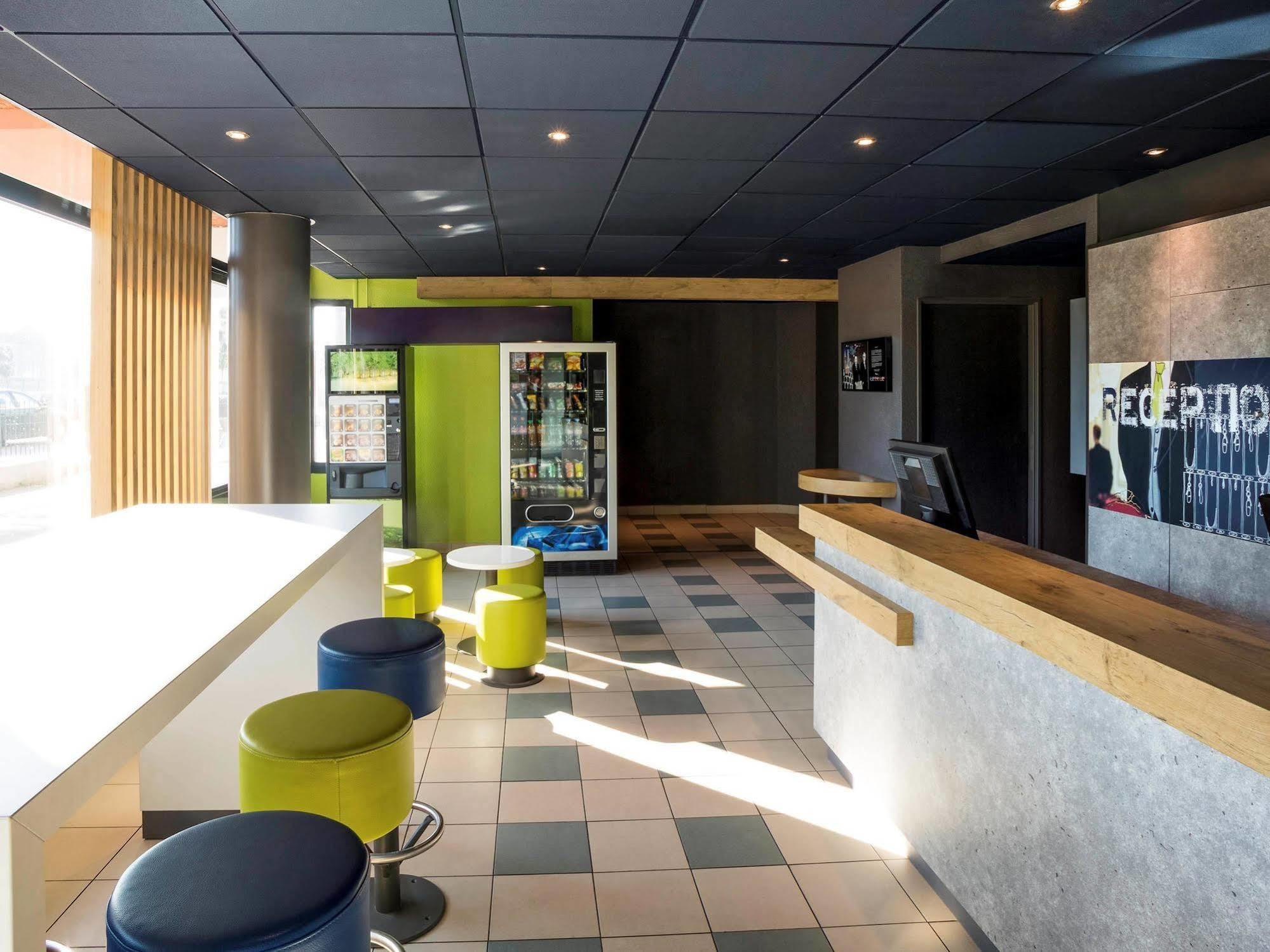 Ibis Budget Orly Chevilly Tram 7 Vitry-sur-Seine Dış mekan fotoğraf